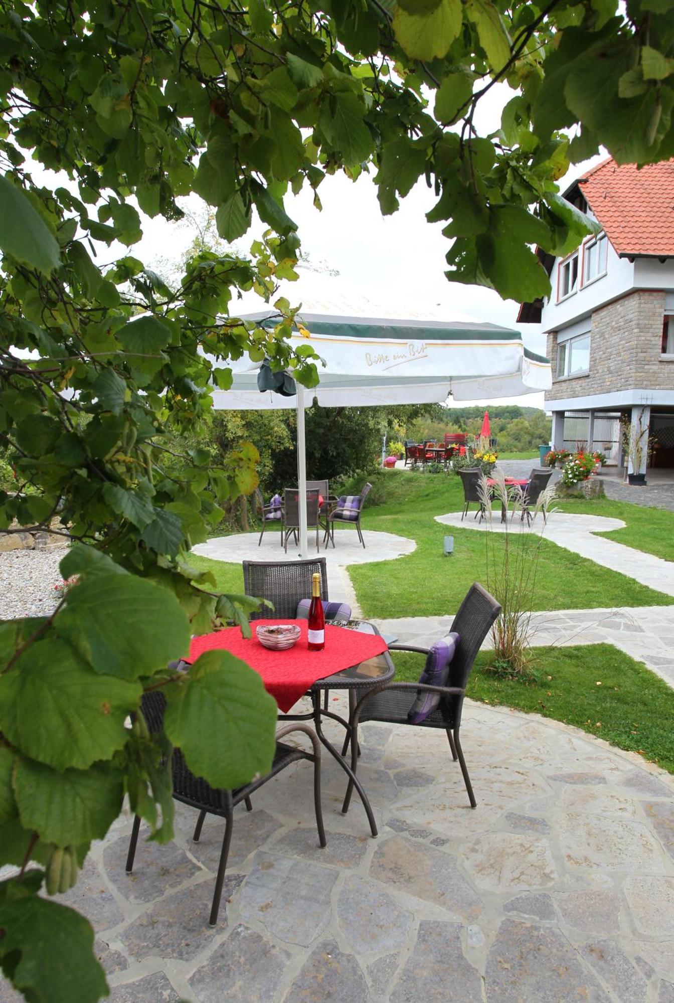 Kirschberghof Gästehaus und Weinverkauf Sommerhausen Exterior foto